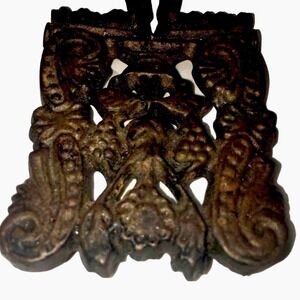 Vintage Brown Stove Works Cast Iron Mini Small Footed Trivet Cleveland Tenn